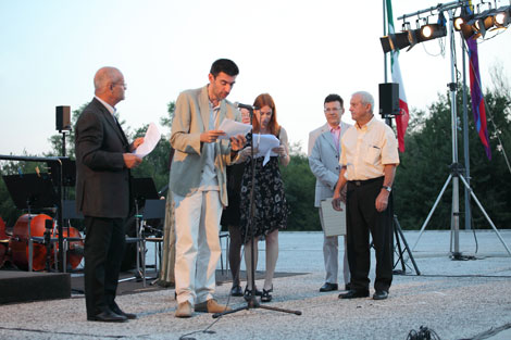 photo of Roy Menarini ceremony 2012